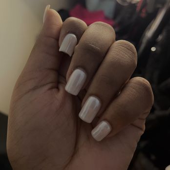 The W Nail Bar - white chromee - Nail Salons Near Me - Indianapolis, Indiana