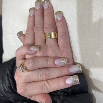 Ms Liberty Nails - Ready For Christmas - Nail Salons Near Me - Newport Beach, California Ms Liberty Nails - Ready For Christmas - Nail Salons Near Me - Newport Beach, California