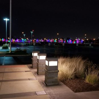Bobby Hull Community Ice rink - Stadiums & Arenas Near Me - Cicero, Illinois