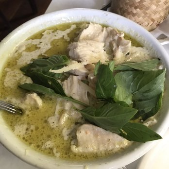 Lemongrass - Green Curry Chicken - Thai Near Me - Portland, Oregon