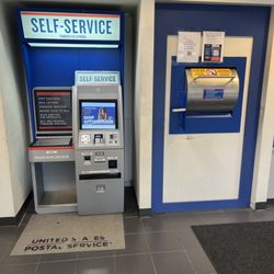 United States Post Offices