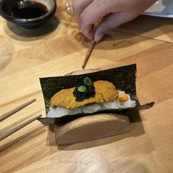 Sugo Hand Roll Bar - Uni and caviar hand roll - Sushi Bars Near Me - Seattle, Washington Sugo Hand Roll Bar - Uni and caviar hand roll - Sushi Bars Near Me - Seattle, Washington