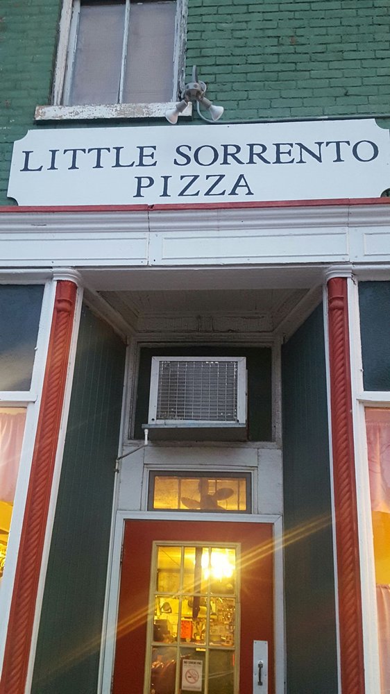 LITTLE SORRENTO PIZZA Updated August 2024 130 N Chestnut St, Wenona