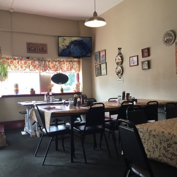 Jennas 4th Street Cafe - Breakfast & Brunch Near Me - Dunkirk, New York