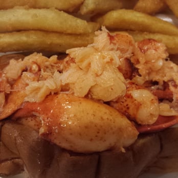 Pauli's - Delectable 7oz lobster roll and fries! - Sandwiches Near Me - Boston, Massachusetts Pauli's - Delectable 7oz lobster roll and fries! - Sandwiches Near Me - Boston, Massachusetts