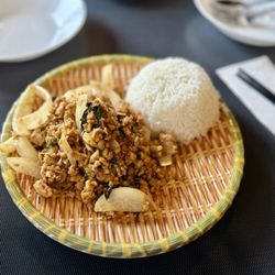 Apsara Asian Restaurant - B 68. Pad Ka Prow Sauce