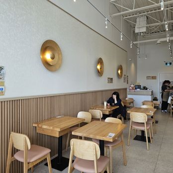 Northern Cafe - Inside - Chinese Near Me - Richmond Hill, Ontario Northern Cafe - Inside - Chinese Near Me - Richmond Hill, Ontario