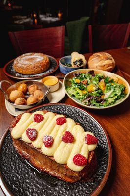 The Majestic by null