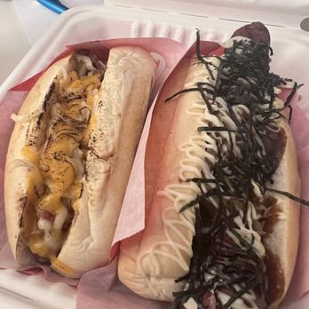 Japadog - Japanese Near Me - Vancouver, British Columbia