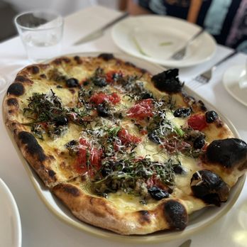 Pecan Square Cafe - Kale and sausage pizza - New American Near Me - Austin, Texas Pecan Square Cafe - Kale and sausage pizza - New American Near Me - Austin, Texas