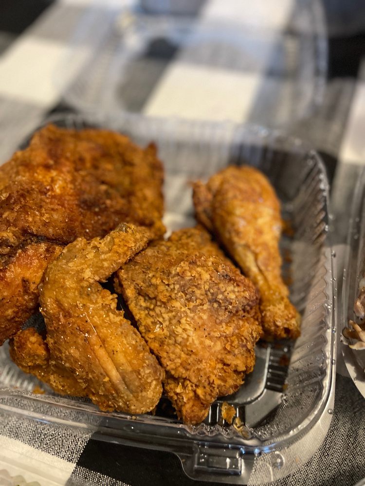 BISCUITS & BARBEQUE CLOSED Updated July 2024 1271 Photos & 967