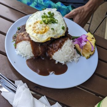 Barefoot Beach Cafe - loco moco - Breakfast & Brunch Near Me - Honolulu, Hawaii