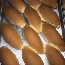 C&C Restaurant Bakery - Pan Francés, Bolillo Salvadoreño. Recién hecho gracias a nuestro panadero Javier!