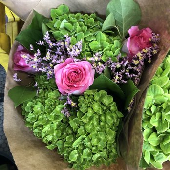 PlantShed - Fresh cut bouquet - Florists Near Me - New York, New York PlantShed - Fresh cut bouquet - Florists Near Me - New York, New York