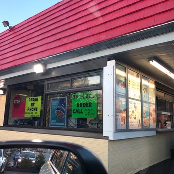 Dairy Queen Ltd Brazier - Place order in car and then go up to pay. - Fast Food Near Me - Willimantic, Connecticut