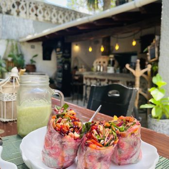 Sirena Morena - Raw rolls - Vegan Near Me - Cancún, ROO Sirena Morena - Raw rolls - Vegan Near Me - Cancún, ROO