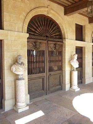 Château de Hautefort by null