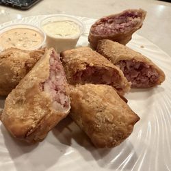 The Castle Black Rock - Corned beef spring rolls