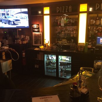 Lui Lui - Downstairs bar - Italian Near Me - Nashua, New Hampshire