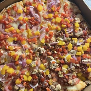 Mountain Mike's Pizza - Zesty aloha pizza with mango - Pizza Near Me - Scotts Valley, California Mountain Mike's Pizza - Zesty aloha pizza with mango - Pizza Near Me - Scotts Valley, California