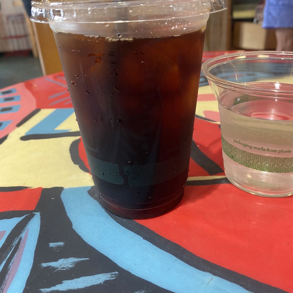 Maui Coffee Roasters - Iced coffee - Coffee Roasteries Near Me - Kahului, Hawaii Maui Coffee Roasters - Iced coffee - Coffee Roasteries Near Me - Kahului, Hawaii