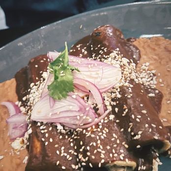 La Popular Austin - Chicken mole enchiladas - Mexican Near Me - Austin, Texas La Popular Austin - Chicken mole enchiladas - Mexican Near Me - Austin, Texas