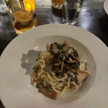 Magpie Cafe - Mushroom pasta - New American Near Me - Sacramento, California Magpie Cafe - Mushroom pasta - New American Near Me - Sacramento, California