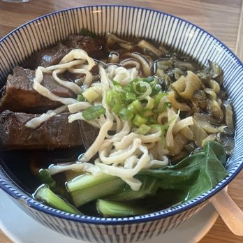 Pine & Crane - Beef Noodle Soup - Taiwanese Near Me - Los Angeles, California Pine & Crane - Beef Noodle Soup - Taiwanese Near Me - Los Angeles, California
