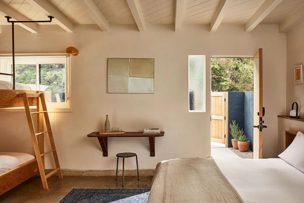 Hotel June Malibu by null