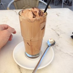 La Piazza Toscana - Eiskaffee