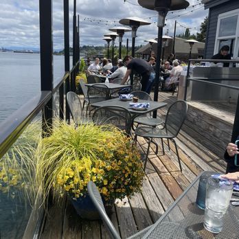 Duke's Seafood Tacoma - Outdoor sea - Seafood Near Me - Tacoma, Washington Duke's Seafood Tacoma - Outdoor sea - Seafood Near Me - Tacoma, Washington