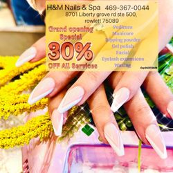 H&M Nails & Spa - French tip V line