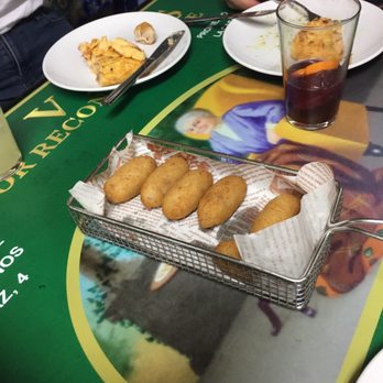 Devour Madrid - Croquettes Jamon - Food Tours Near Me