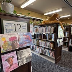 North Hollywood Amelia Earhart Regional Branch Library