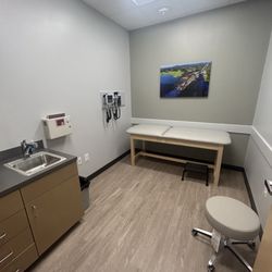 AFC Urgent Care Elyson