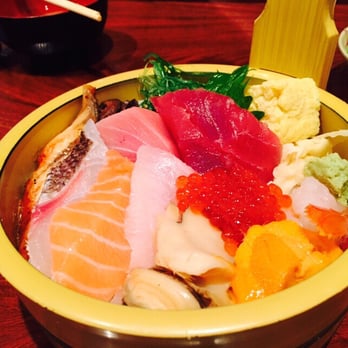 Sushi Tomi - Extra special chirashi bowl - Sushi Bars Near Me - Mountain View, California Sushi Tomi - Extra special chirashi bowl - Sushi Bars Near Me - Mountain View, California