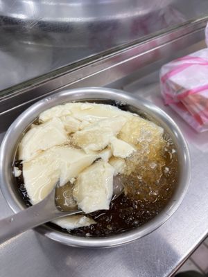 Huaxi Street Night Market by null