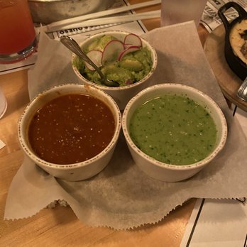 Bakersfield Penn Ave - Dip trio, salsa verde, guacamole, and red salsa (spicy) - Cocktail Bars Near Me - Pittsburgh, Pennsylvania