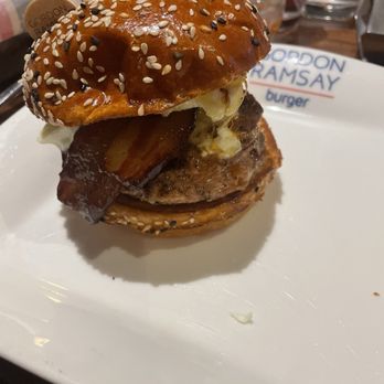 Gordon Ramsay Burger Las Vegas - Burgers Near Me - Las Vegas, Nevada