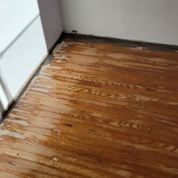 Quality Concrete Floor Leveling - Preparing the subfloor for leveling compound - Flooring Near Me Quality Concrete Floor Leveling - Preparing the subfloor for leveling compound - Flooring Near Me
