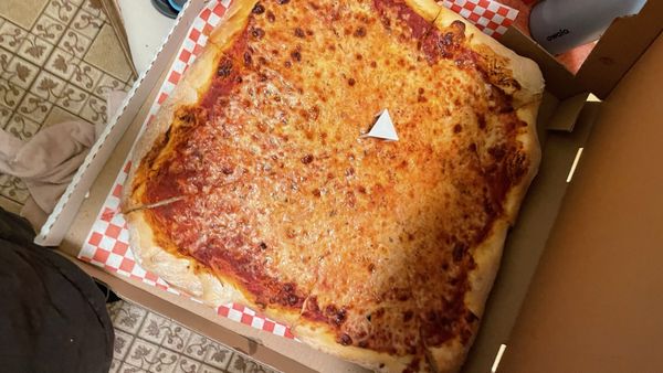Arinell Pizza by null