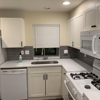 Granite Designer - Jaime put in new counter tops, switched a double sink to a big single and backsplash. - Countertop Installation Near Me - Auburn, Washington