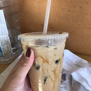 Dis N Dat Kart - Regular cold caramel macchiato - Desserts Near Me - Honolulu, Hawaii