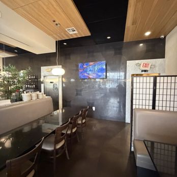 Chow Mein House - Very Clean - Seafood Near Me - Las Vegas, Nevada