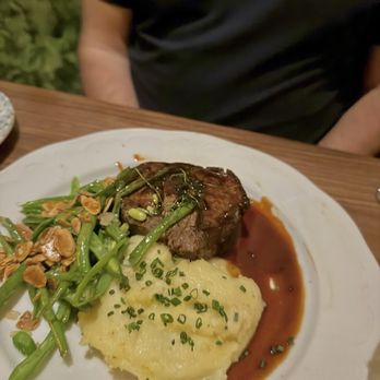 Society Swan - Filet Mignon* - American Near Me - Scottsdale, Arizona Society Swan - Filet Mignon* - American Near Me - Scottsdale, Arizona