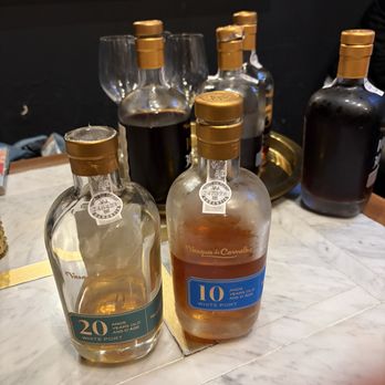 Vasques De Carvalho - Wineries Near Me - Vila Nova de Gaia, 13
