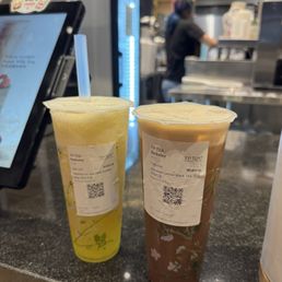 Signature Lemon Black Tea, 經典檸檬紅茶 and Sunshine Ice Tea (WithGolden Jelly,陽光冰茶 Signature Lemon Black Tea, 經典檸檬紅茶 and Sunshine Ice Tea (WithGolden Jelly,陽光冰茶