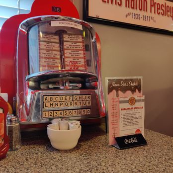Nana Dee's Diner - Diners Near Me - Mesa, Arizona