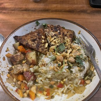 The Floridian - The Golden Curry with blackened tempeh. So yummy! - Southern Near Me - Saint Augustine, Florida