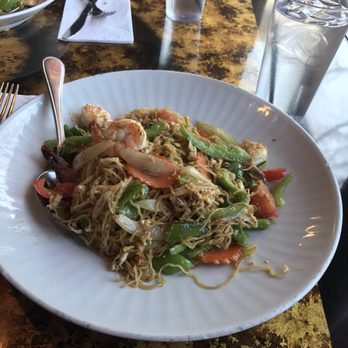 Thai Tanium Restaurant - Thai Near Me - Gaithersburg, Maryland